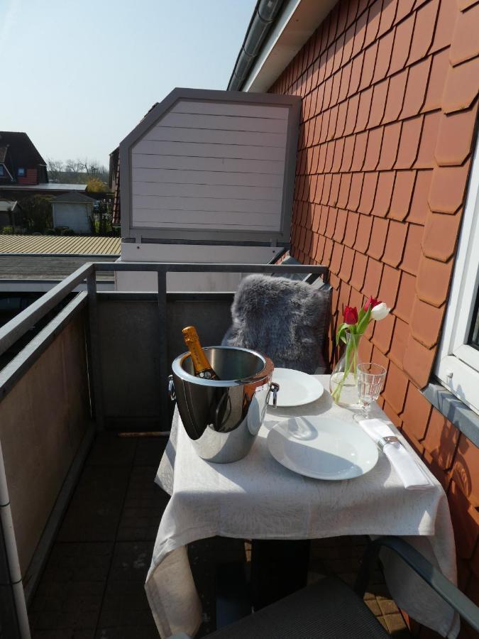 Deck 2& Deck 4 Ferienwohnungen In Sandstrandnahe Büsum Esterno foto